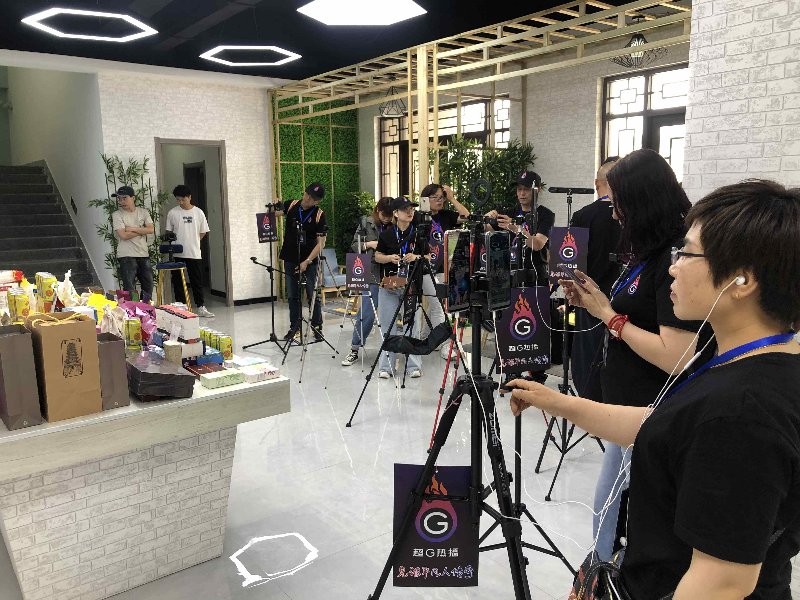 动态|张掖副市长携六区县官员组"最强带货天团"